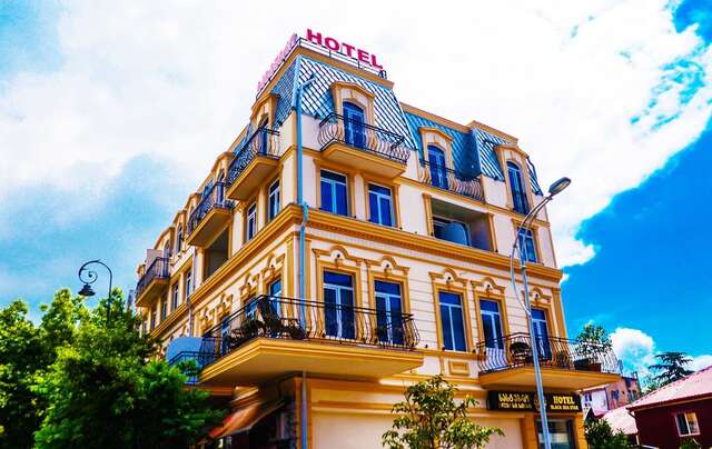 Отель Black Sea Star Batumi Батуми-3